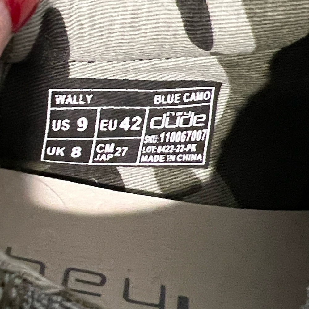 Hey Dude Wally blue camo light weight shoe men’s size 9 - Picture 7 of 8